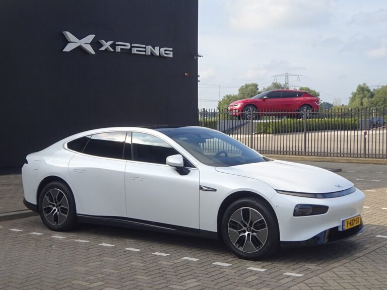 Xpeng’s New Electric Vehicle Hits Guangzhou Streets
