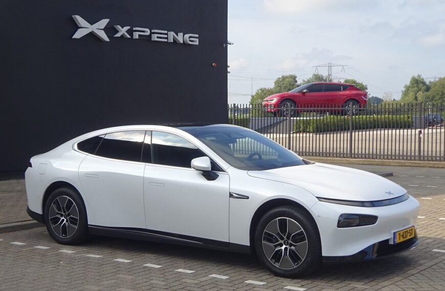 Xpeng’s New Electric Vehicle Hits Guangzhou Streets